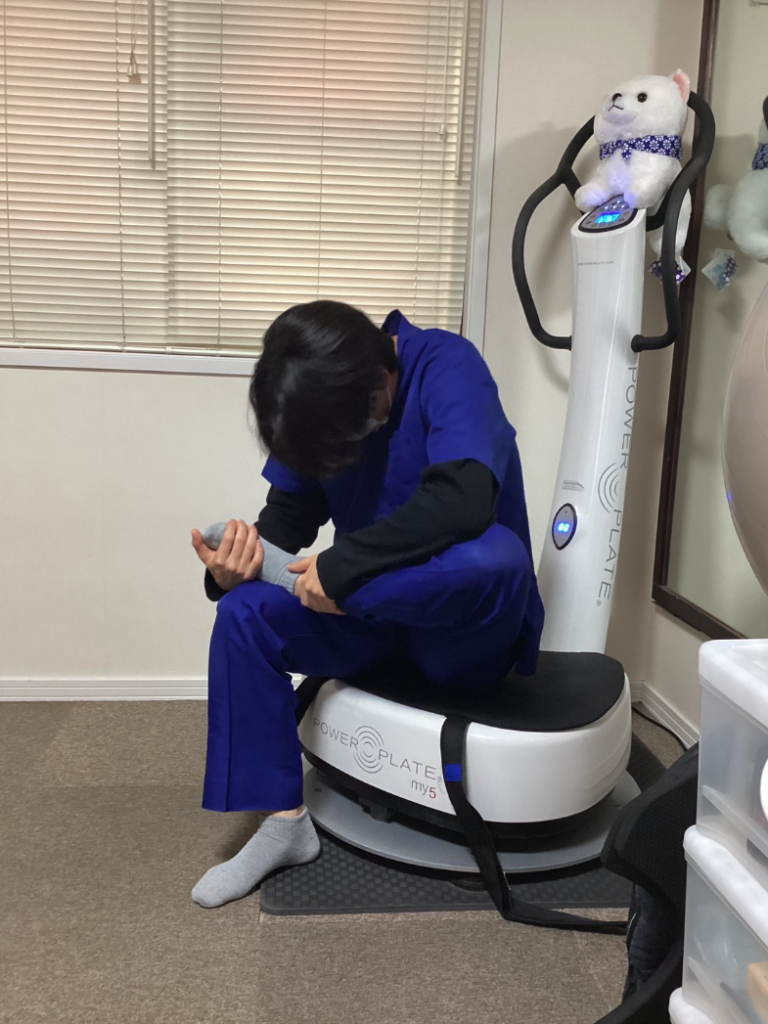 パワープレートを使った姿勢別トレーニング